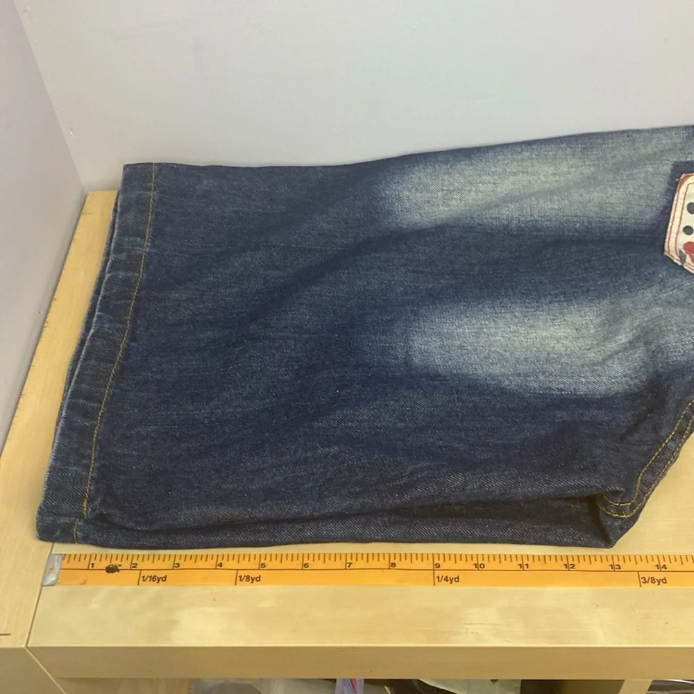 Baggy Akademiks Shorts • Native Warrior denim jorts 90s - 2000s jnco style - Picture 14 of 14